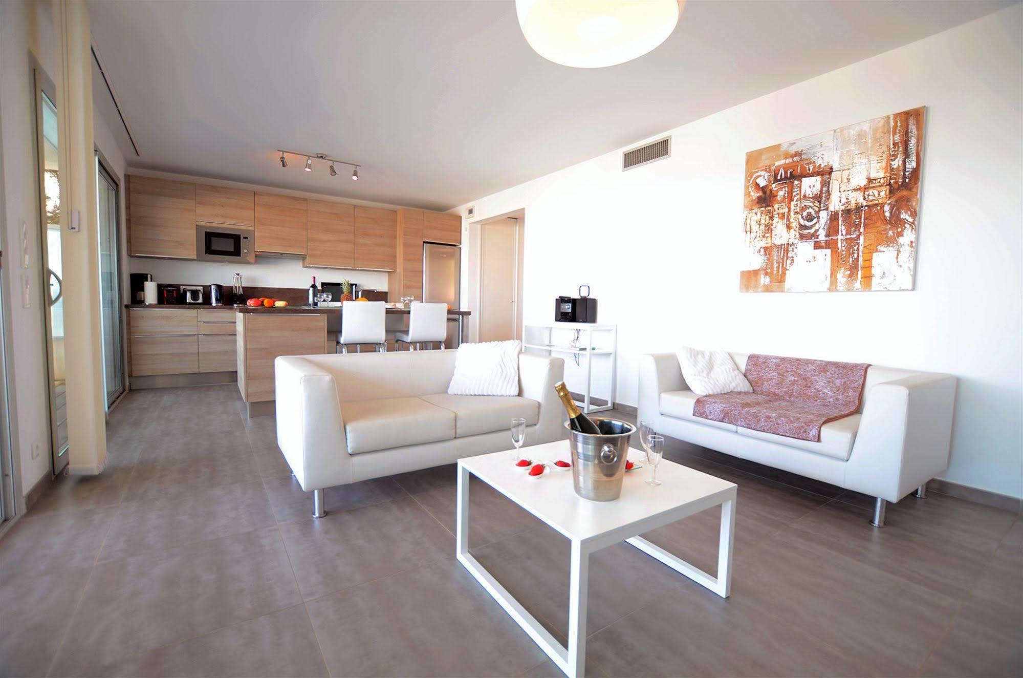 Residence Dary Л'Иль-Рус Экстерьер фото